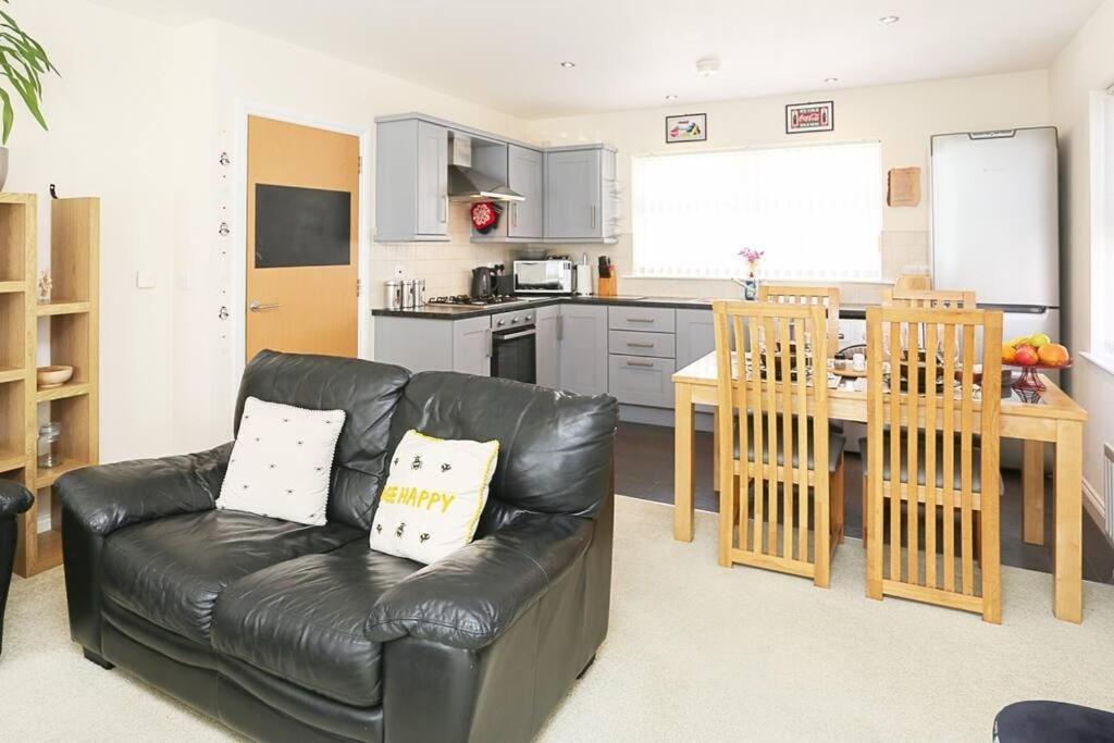 3Bed/2Bath Duplex Apartment - Pure Bliss Belfast Exteriör bild